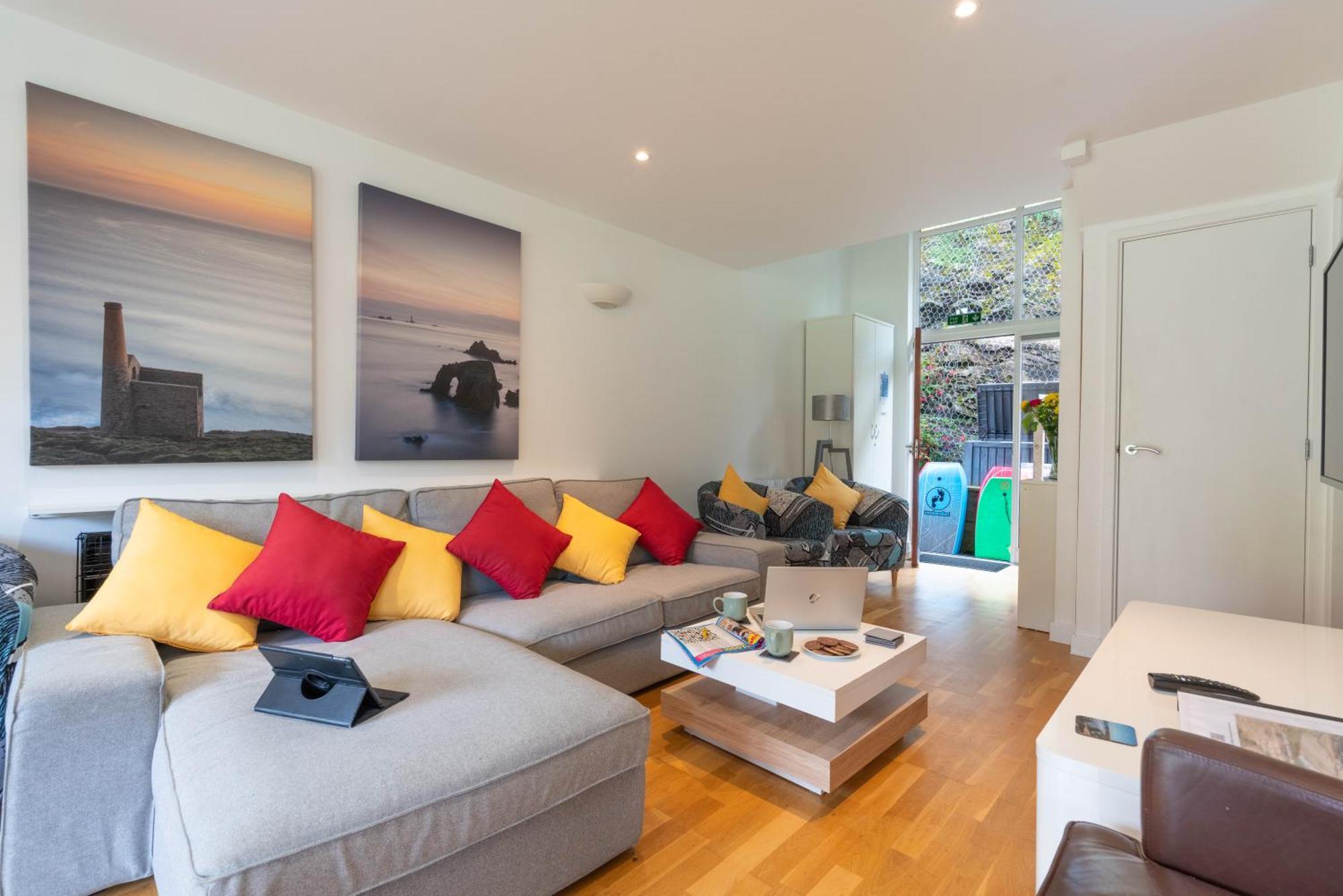 Cornish - Bodannon Holiday home