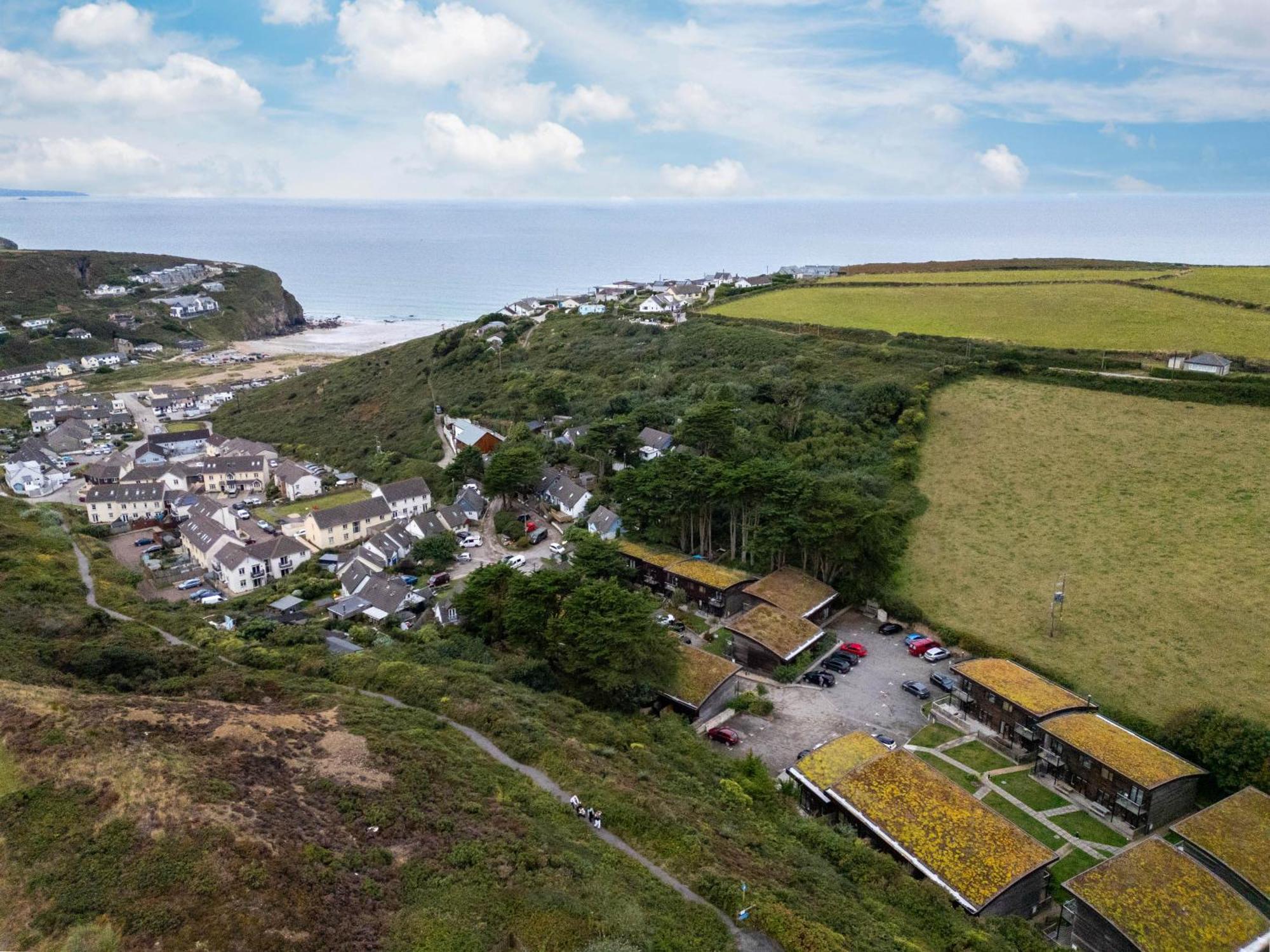 Cornish - Bodannon Holiday home